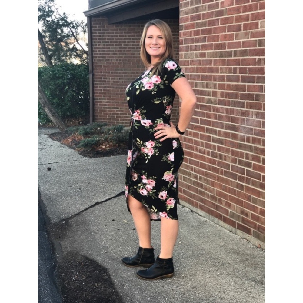 Black Floral Midi Dress - Picture 3 of 4